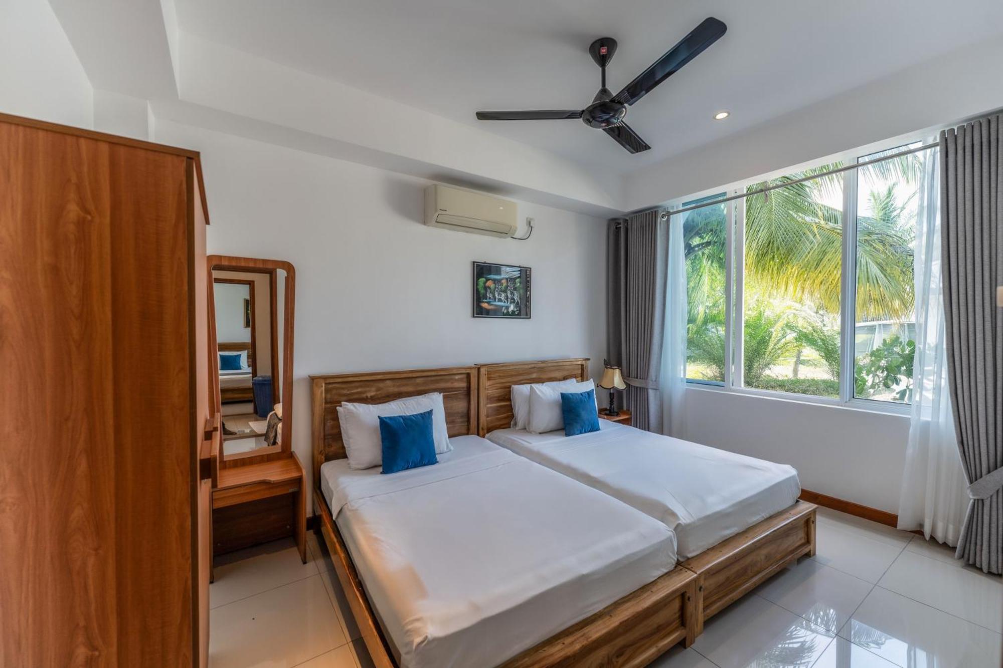 Oceanfront Condominium - Nilaveli Extérieur photo